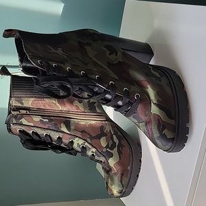 Steve Madden Camo Booties